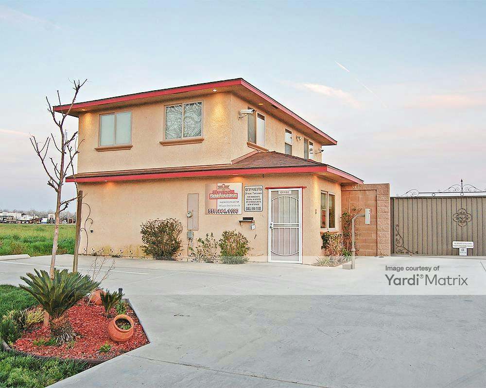 Superior Self Storage 2011 West Superior Avenue, Caruthers RENTCafé